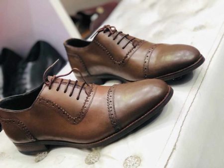 Mode Infinity Brown Captoe Oxford